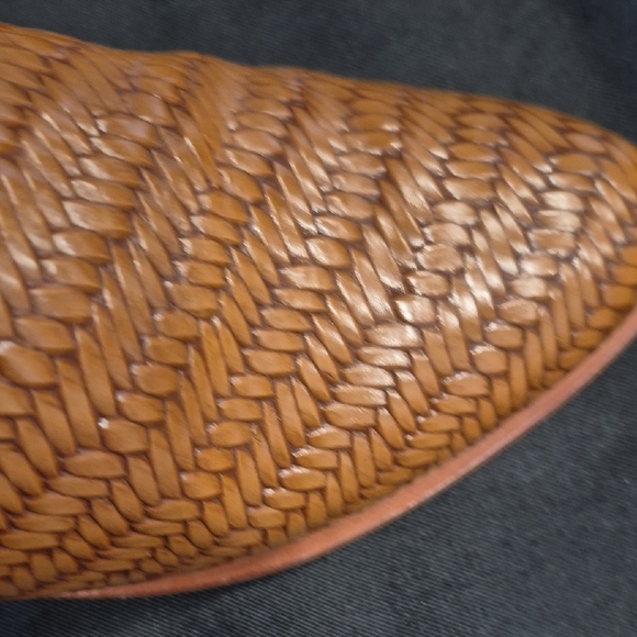 Talbots Maddie Women's Brown Woven Clog Mules Leather Embossed - Picture 3 of 10